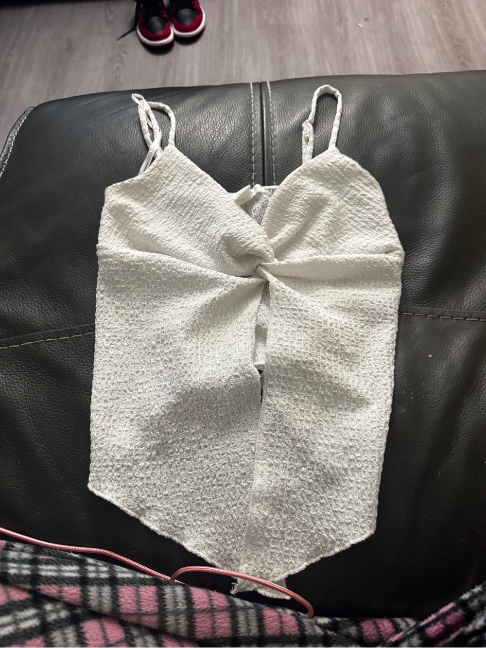 refuge White Twist-Front Textured Camisole